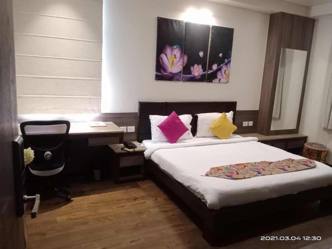 Fleur Hotel Jaipur Eksteriør billede